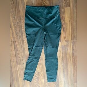 Lululemon Base Pace tight 28”‎ Green size 12